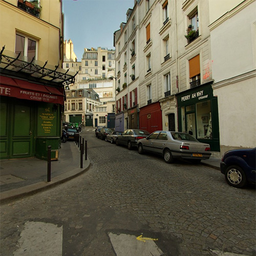 Au Marché De La Butte, Paris April 2007